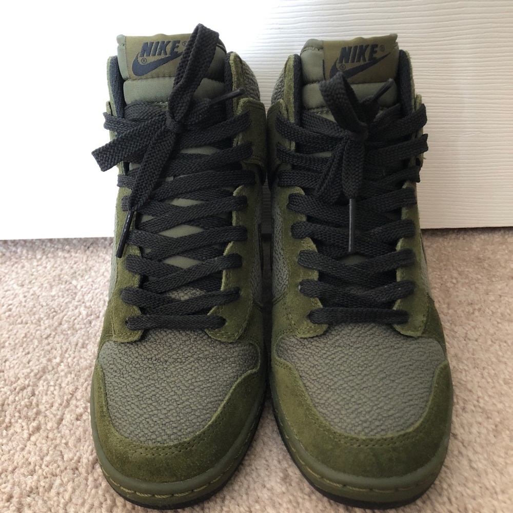 Nike Dunk Sky Hi Wedge Sneakers / size 6.5